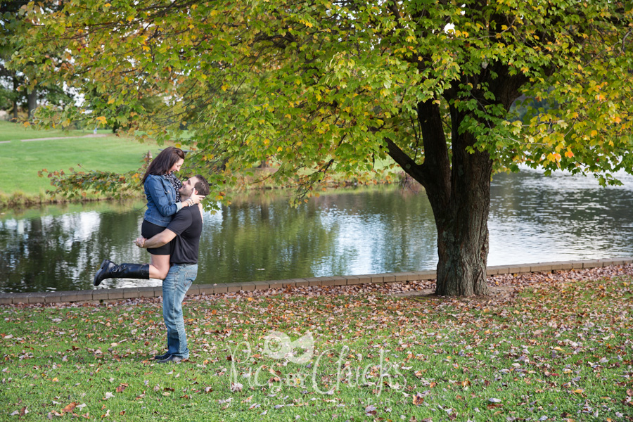 Pittsburgh Wedding & Engagement Photographer