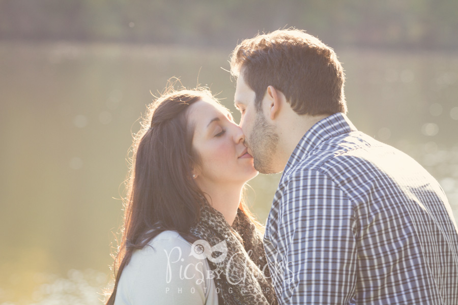 Pittsburgh Wedding & Engagement Photographer