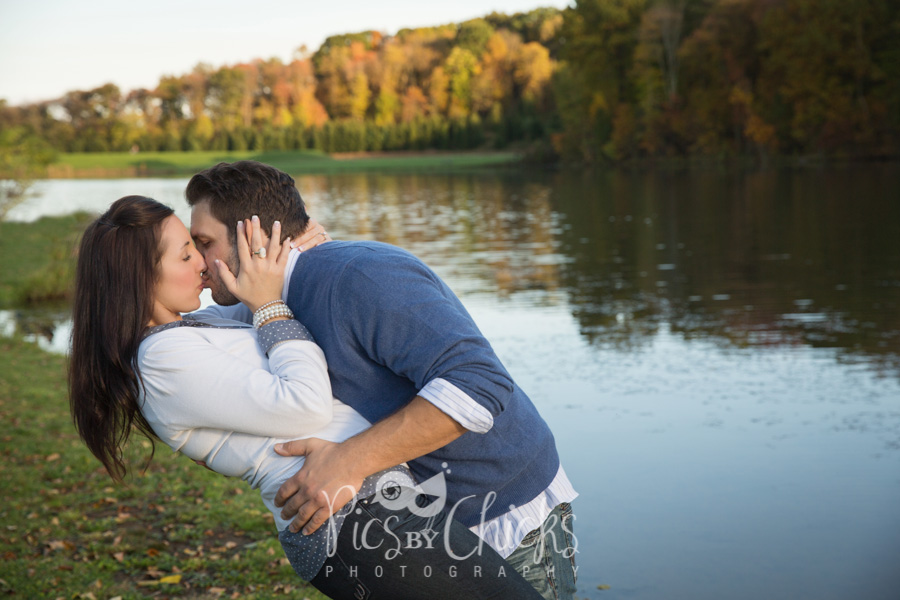 Pittsburgh Wedding & Engagement Photographer
