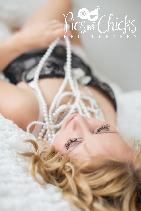 Pittsburgh Boudoir Photographer, Boudoir Pose, Pics By Chicks Photography