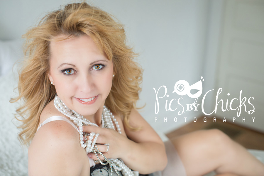 Pittsburgh Boudoir Photographer, Boudoir Pose, Pics By Chicks Photography