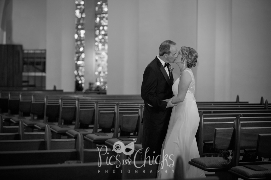 Pittsburgh, Bethel Park Wedding Photographer Pittsburgh, Bethel Park Wedding Photography, Christ United Methodist Church Wedding Photos, CUMC Wedding Photographer