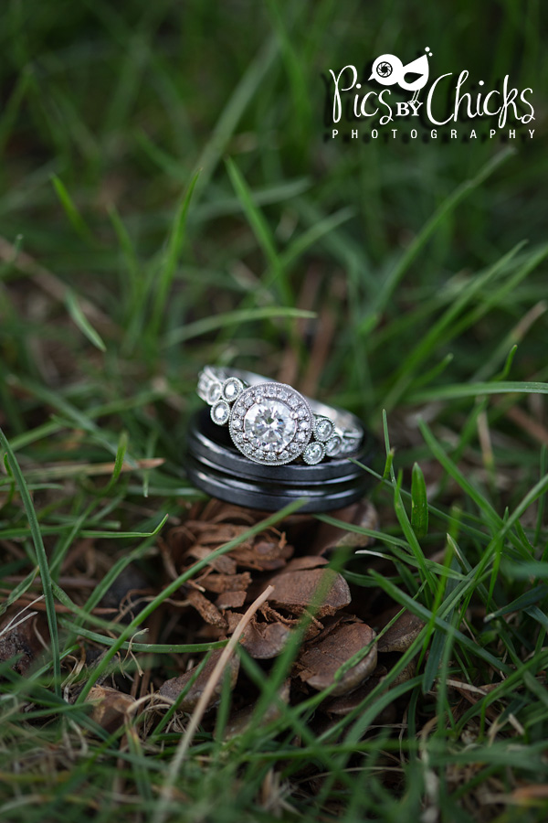 Pittsburgh Wedding Photographer her, Rolling Acres Wedding Photographer, Rolling Acres Timberhouse Wedding photos