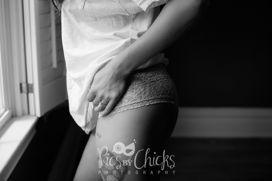 Pittsburgh Boudoir Photographer Pittsburgh Boudoir Photographer, Pittsburgh boudoir photos, best boudoir in pittsburgh, best boudoir photographer in pittsburgh, pittsburgh maternity boudoir photographer, cranberry boudoir photographer, wexford boudoir photographer, warrendale boudoir photographer, beaver PA boudoir photographer, pittsburgh's premier boudoir photographer, Premier Boudoir Photographer in Pittsburgh, pics by chicks, boudoir photos, bethel park boudoir photographer