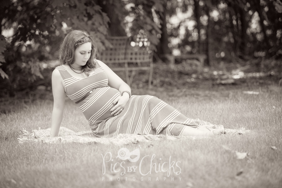 Pittsburgh Maternity Photographer Pittsburgh maternity photographer, maternity photos in pittsburgh, cranberry maternity photographer, baby belly photos, maternity boudoir photographer in pittsburgh, warrendale maternity photographer, beaver PA maternity photographer, wexford maternity photographer, wexford maternity boudoir photographer