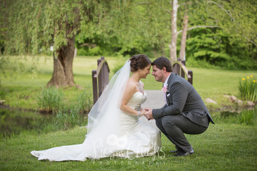 Pittsburgh Wedding Photographer Pittsburgh Wedding Photographer, Pics By Chicks, Cranberry Wedding Photographer, Beaver PA Wedding Photographer, Warrendale Wedding Photographer, Wexford Wedding Photographer, New Kensington Wedding Photographer, decent priced wedding photographer in pittsburgh, Brush Creek Wedding Photographer, Brush Creek Park Wedding Photographer, Brush Creek Wedding Photos, Brush Creek Park Wedding Photos
