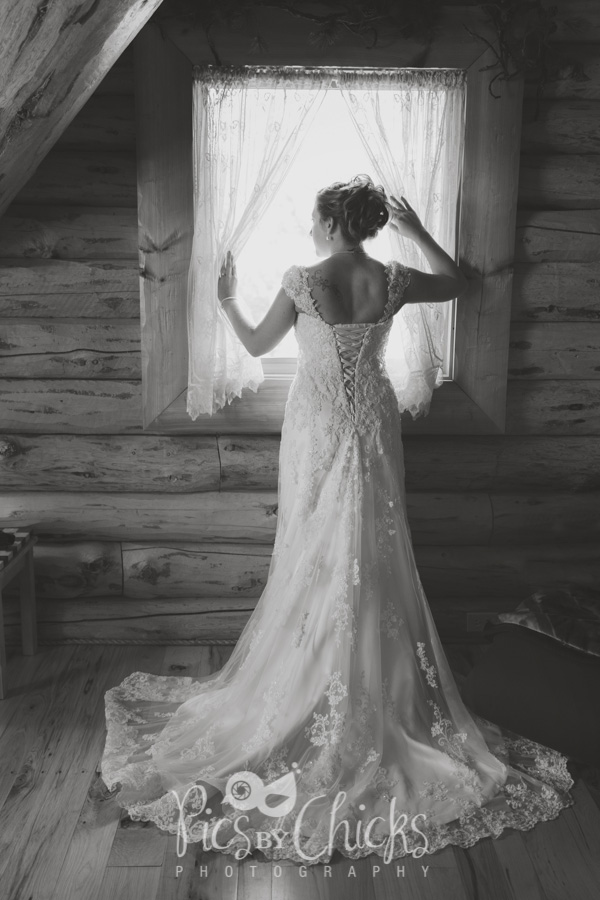 Pittsburgh Wedding Photographer, Pics By Chicks, Cranberry Wedding Photographer, Beaver PA Wedding Photographer, Warrendale Wedding Photographer, Wexford Wedding Photographer, New Kensington Wedding Photographer, decent priced wedding photographer in pittsburgh, Edgeworth Club wedding photo, edge worth club wedding photographer, gathering place wedding photographer, gathering place wedding photos, gathering place darlington lake wedding photo, gathering place darlington lake wedding photographer, gathering place, gathering place darlington lake