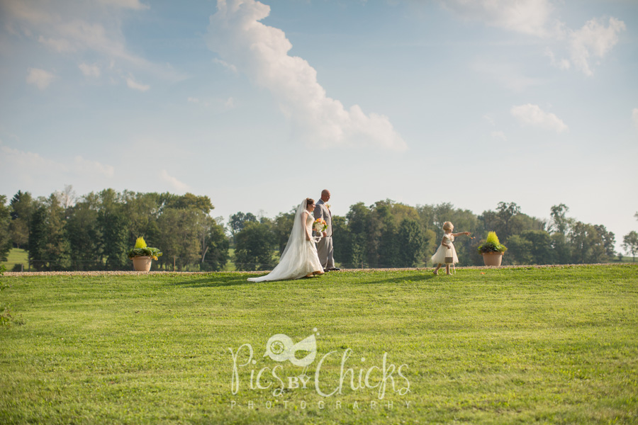 Pittsburgh Wedding Photographer, Pics By Chicks, Cranberry Wedding Photographer, Beaver PA Wedding Photographer, Warrendale Wedding Photographer, Wexford Wedding Photographer, New Kensington Wedding Photographer, decent priced wedding photographer in pittsburgh, Edgeworth Club wedding photo, edge worth club wedding photographer, gathering place wedding photographer, gathering place wedding photos, gathering place darlington lake wedding photo, gathering place darlington lake wedding photographer, gathering place, gathering place darlington lake