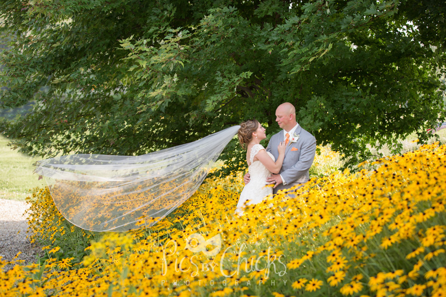 Pittsburgh Wedding Photographer, Pics By Chicks, Cranberry Wedding Photographer, Beaver PA Wedding Photographer, Warrendale Wedding Photographer, Wexford Wedding Photographer, New Kensington Wedding Photographer, decent priced wedding photographer in pittsburgh, Edgeworth Club wedding photo, edge worth club wedding photographer, gathering place wedding photographer, gathering place wedding photos, gathering place darlington lake wedding photo, gathering place darlington lake wedding photographer, gathering place, gathering place darlington lake