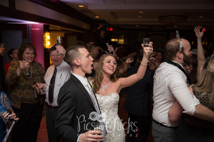 Pittsburgh Wedding Photographer, Pics By Chicks, Cranberry Wedding Photographer, Beaver PA Wedding Photographer, Warrendale Wedding Photographer, Wexford Wedding Photographer, New Kensington Wedding Photographer, decent priced wedding photographer in pittsburgh, Edgeworth Club wedding photo, edge worth club wedding photographer, hartwood acres wedding photo, hartwood acres wedding photographer, pittsburgh wedding photo, clemente bridge wedding photo, clemente bridge,  classic pittsburgh photo, station square wedding photo, sheraton wedding photo