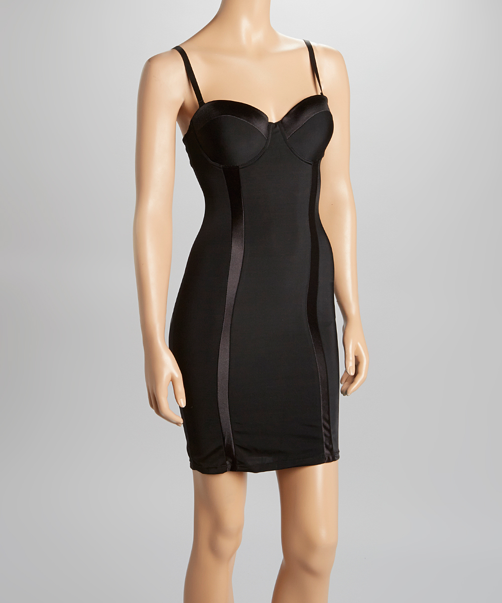 What to wear - Boudoir - to hide tummy & stomach - Slips and Shapewear - Pics By Chicks Photography - Pittsburgh Boudoir Photographer