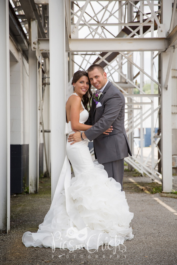 high school sweethearts wedding photo, photos at high school, beaver county wedding photographer, wedding photography beaver county