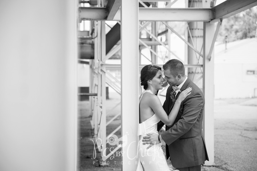 high school sweethearts wedding photo, photos at high school, beaver county wedding photographer, wedding photography beaver county