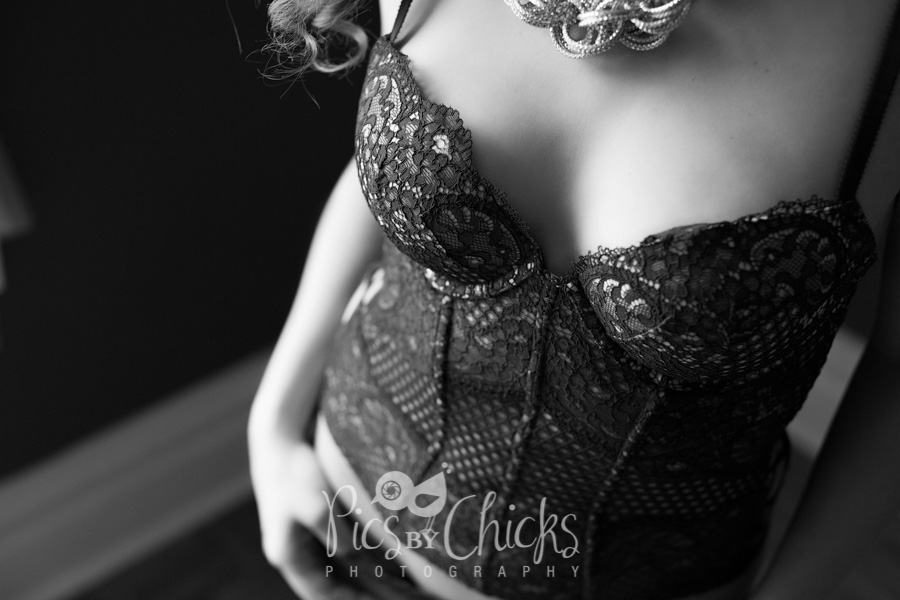 boudoir photos pittsburgh