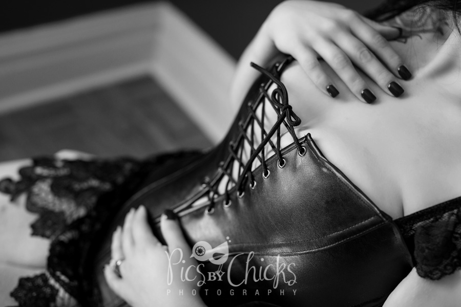 boudoir photograph pittsburgh PA