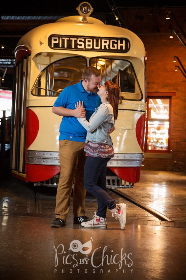 Heinz History Center Engagement Photos, Pics By Chicks Photography