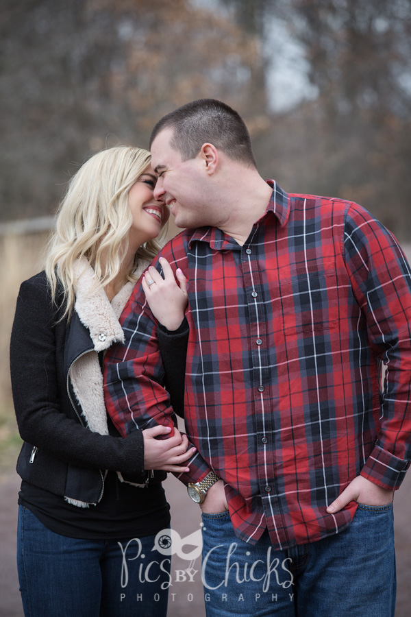 pittsburgh engagement photographer, pics by chicks photography
