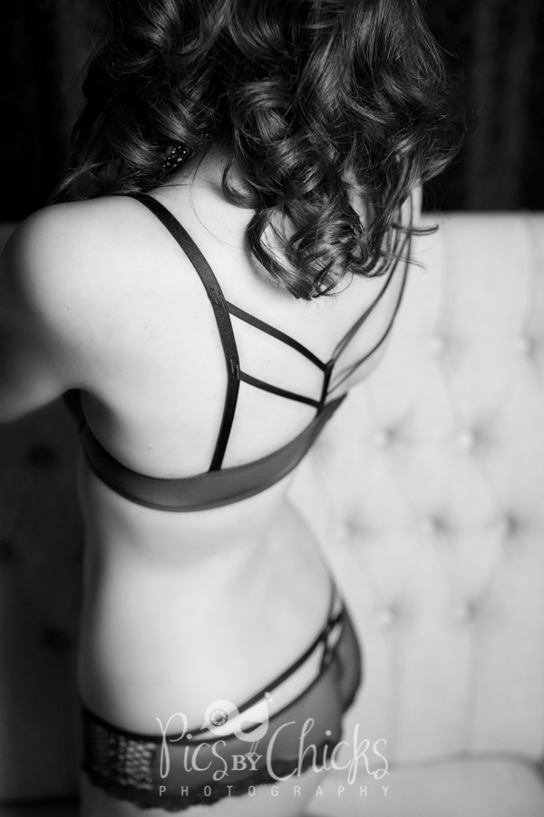 pittsburgh boudoir photography by pics by chicks photography