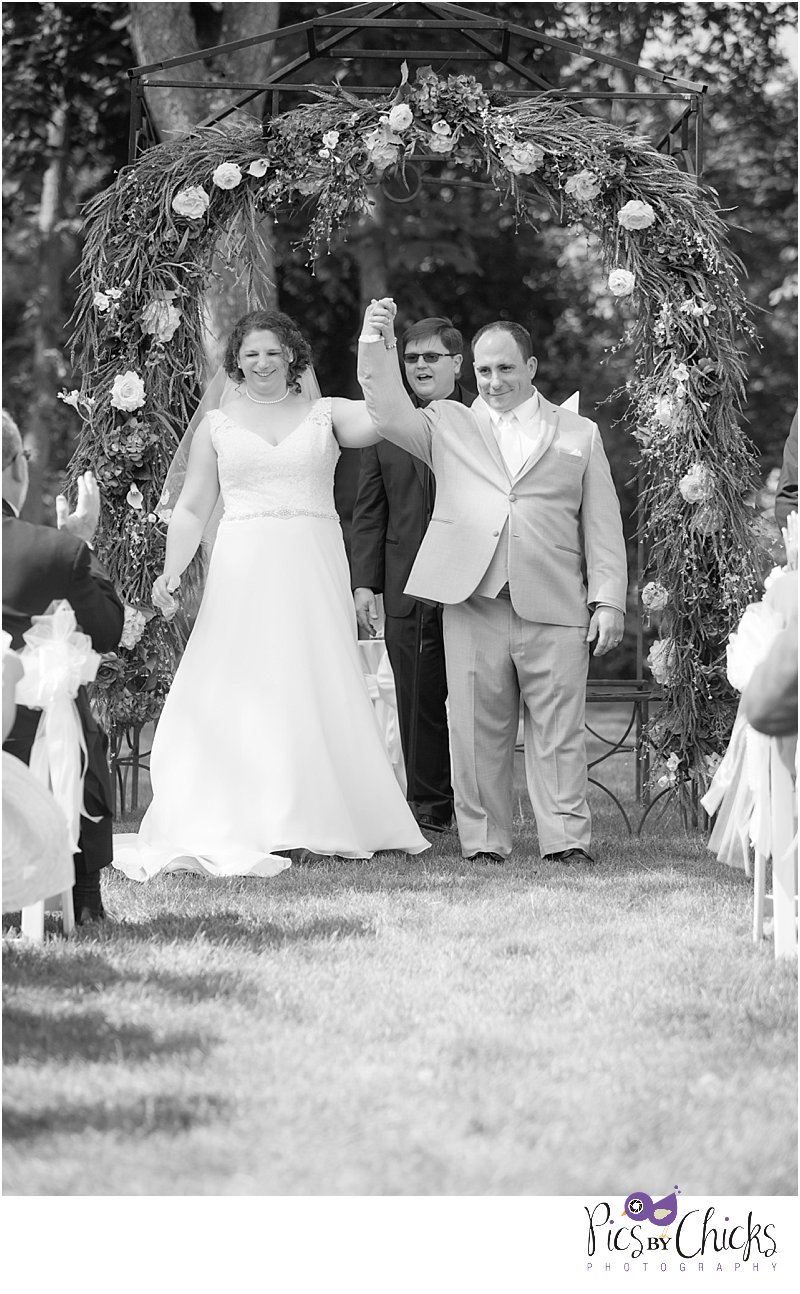 Chapel Valley Estates Wedding Photographer