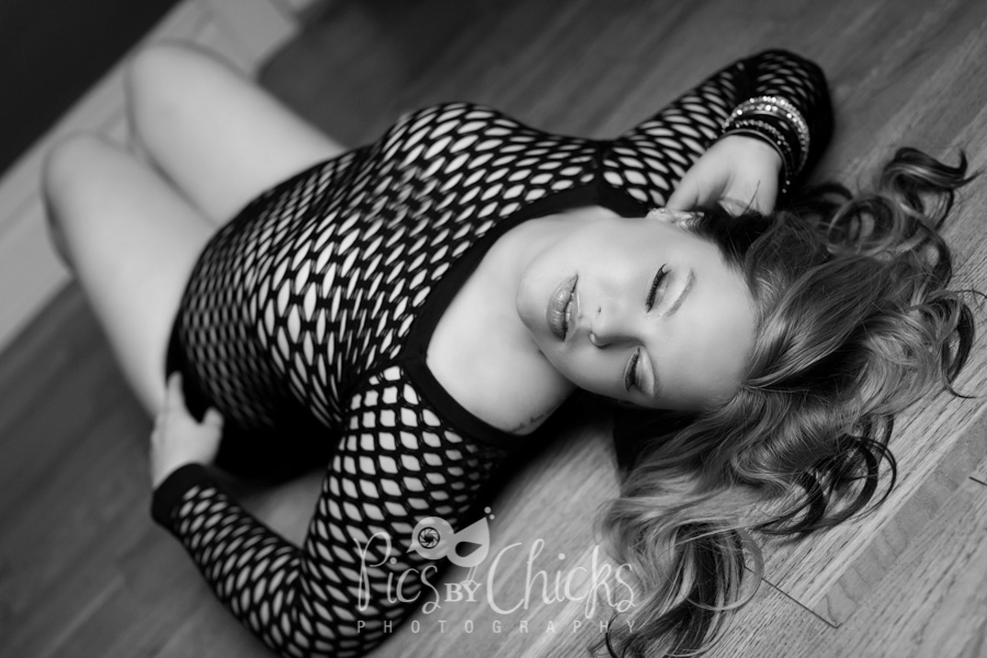 pittsburgh plus size boudoir photographer