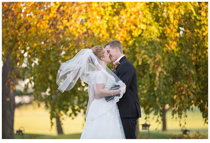 timberhouse wedding photo, beaver county PA