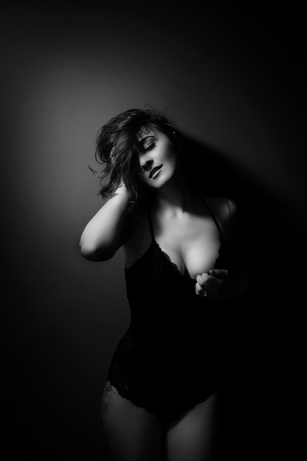 boudoir photos Pittsburgh woman in black slip boudoir pose
