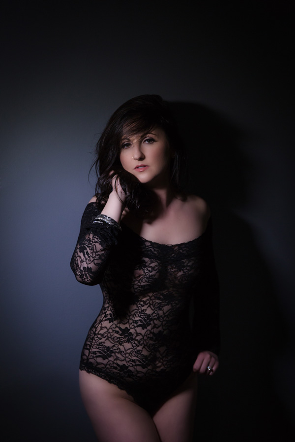 boudoir photo shoot in pittsburgh 