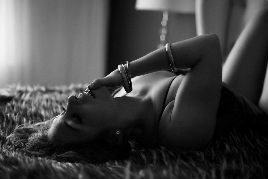 intimate photos taken in pittsburgh PA by pics by chicks photography intimate photos taken in pittsburgh PA by pics by chicks photography