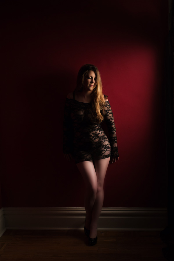boudoir photo shoot in pittsburgh in black lace teddy