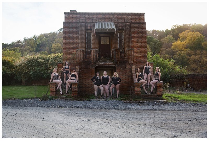 outdoor boudoir photo shoot in pittsburgh PA with 9 women outdoor boudoir photo shoot in pittsburgh PA with 9 women