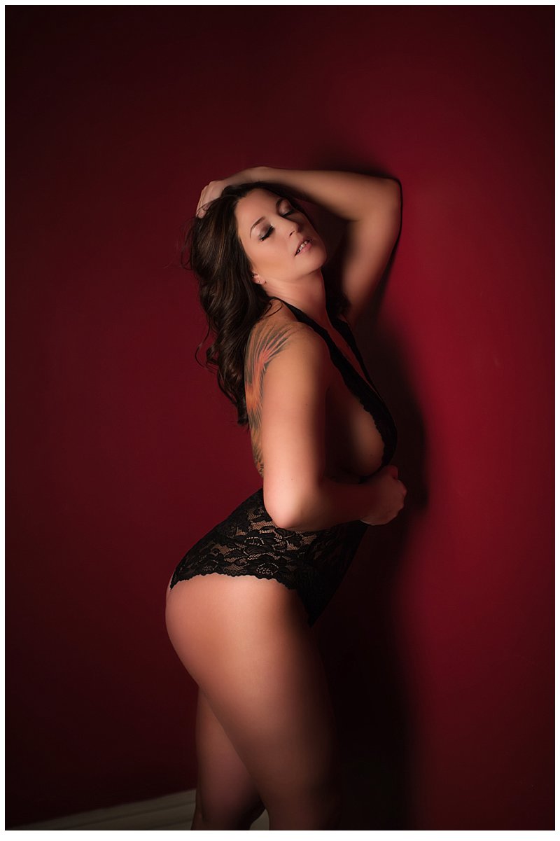 boudoir session in pittsburgh showcasing intimate photos of women