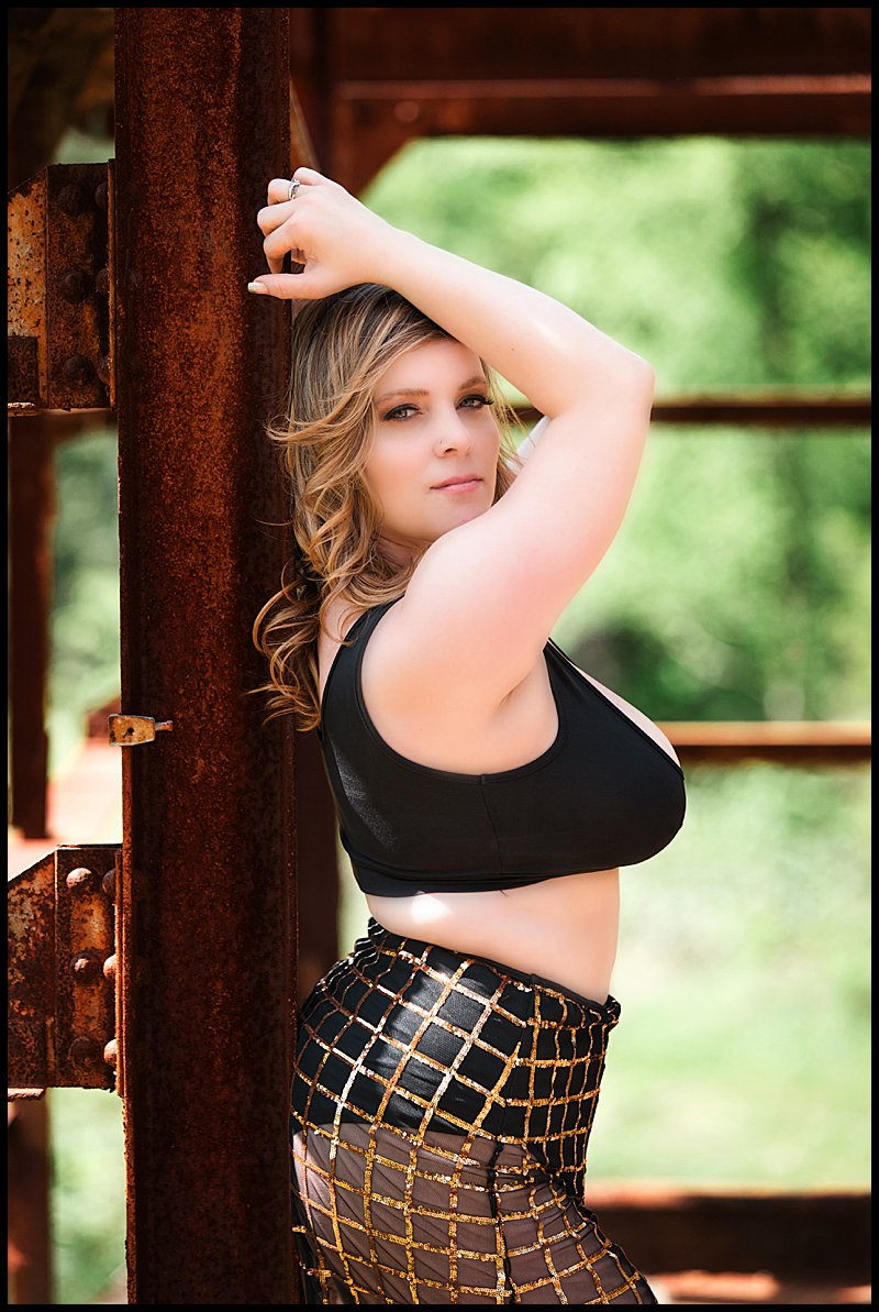 outdoor lingerie photo shoot pittsburgh PA with pics by chicks photography outdoor lingerie photo shoot pittsburgh PA with pics by chicks photography