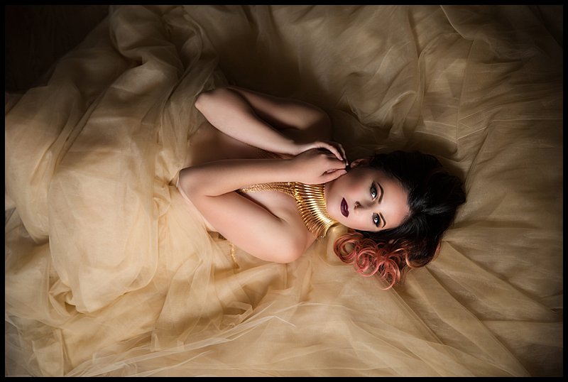 boudoir photos pittsburgh woman in cream tulle skirt and necklace
